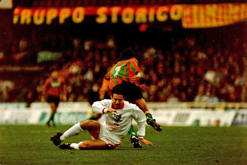 File:Derby dell'Umbria - Ternana-Perugia 8 marzo 1992.jpeg