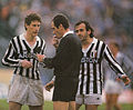Serie A 1986-87 - Atalanta vs Juventus - Buso, Longhi, Platini.jpg
