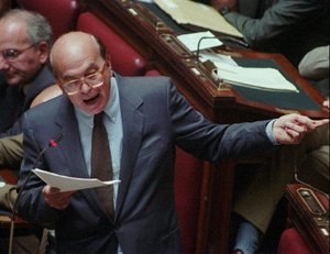 Bettino Craxi: Biografia, Analisi storica della figura, Vicende giudiziarie