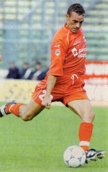 File:Eddy Baggio - Ancona Calcio 2000-01.jpg