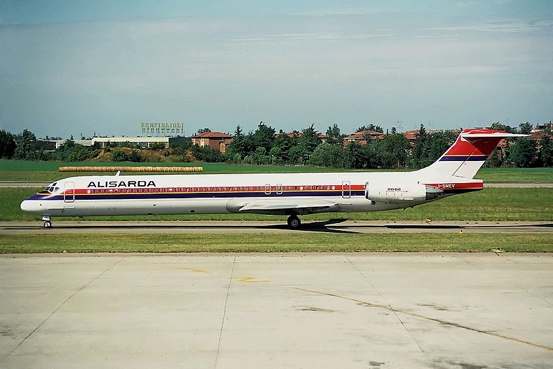 File:MD-82 I-SMEV Alisarda.jpg