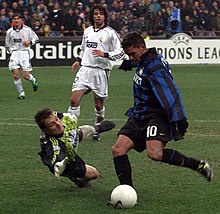 220px-Champions_League_1998-99_-_Inter_v