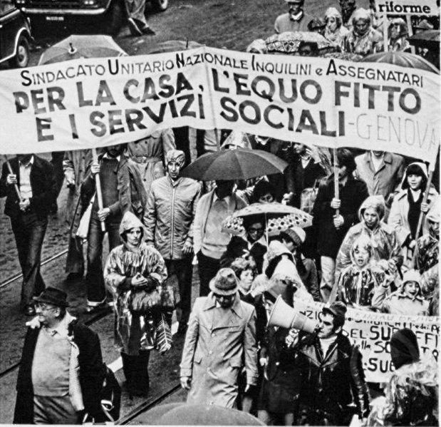 File:Manifestazione SUNIA, Genova 1976.jpg