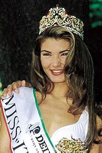 Alessandra Meloni miss 1994.jpg