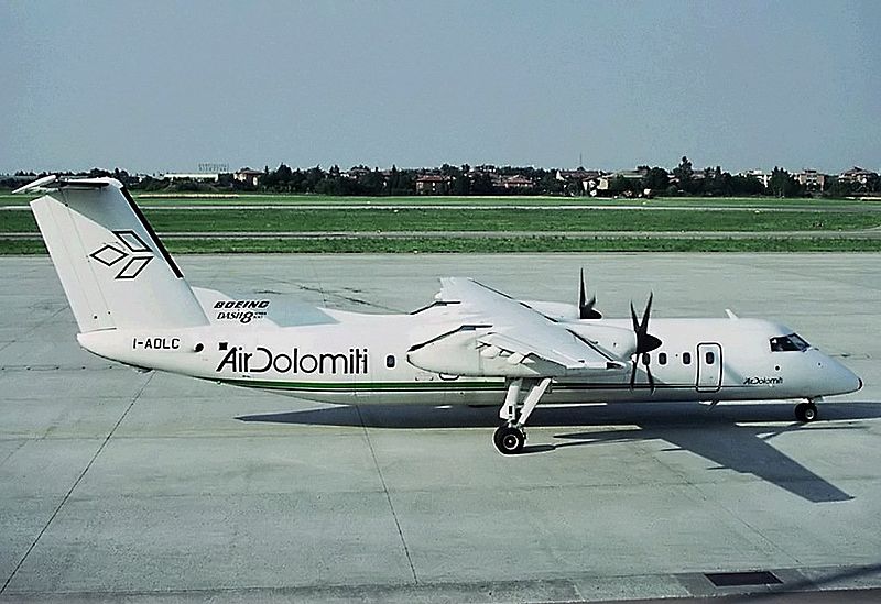 File:Bombardier Dash 8 I-ADLC Air Dolomiti.jpg