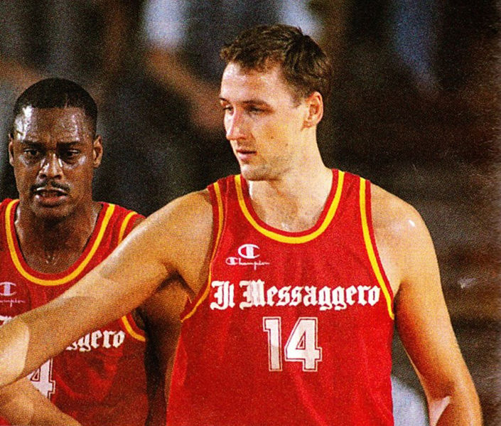 File:Rick Mahorn e Dino Radja (1991-92).jpg