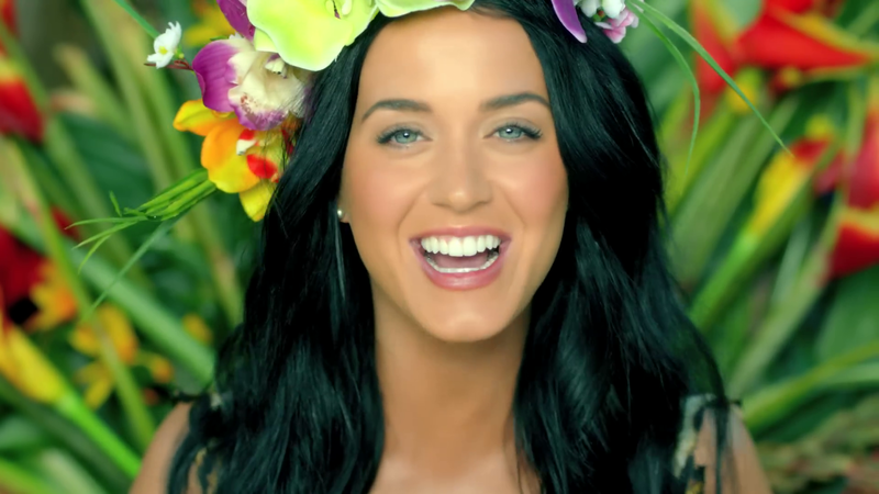 Katy Perry's 'Roar' vs Sara Bareilles' 'Brave' - Los Angeles Times