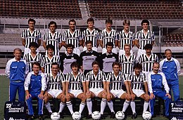 Juventus voetbalclub 1985-86.jpg