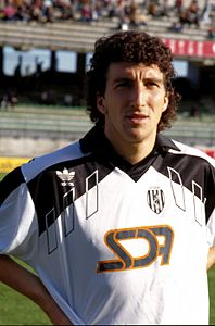 Dario Hübner - AC Cesena 1992-93.jpg