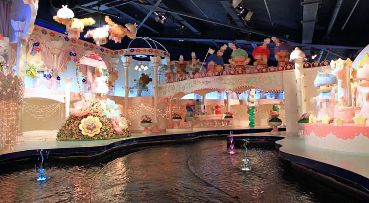 ファイル:Tama SPL Sanrio Character Boat Ride 1.jpg