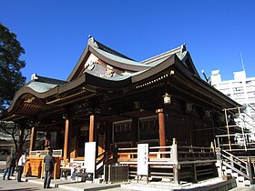 湯島天満宮 拝殿.JPG