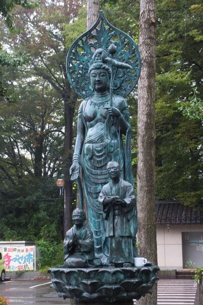 ファイル:Menuma Kangi-in Kannon-bosatsu.jpg