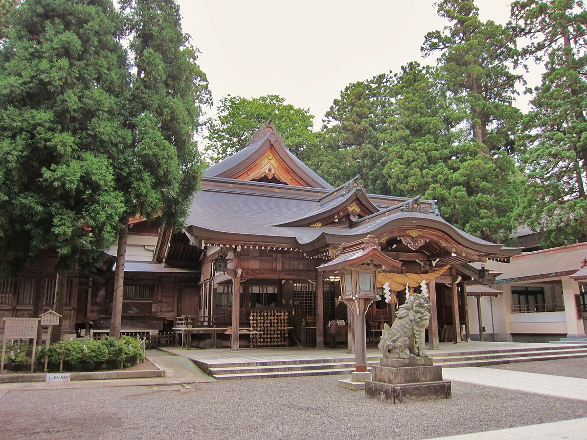 白山比咩神社 - Wikipedia