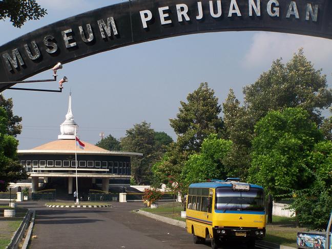 Barkas:Museum Perjuangan.jpg