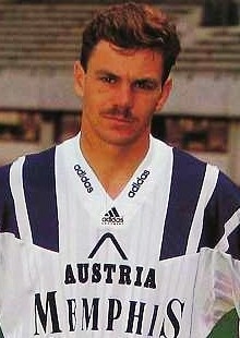 ფაილი:Robertas Fridrikas (born 8 April 1967) FK Austria Wien Forward (1991–1994).jpg