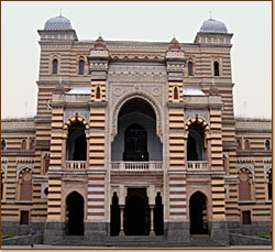 ფაილი:Tbilisi opera house.jpg