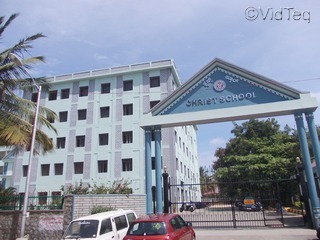 ಚಿತ್ರ:Christ School.jpg