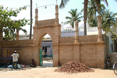 ಚಿತ್ರ:Gadag Mosque2.jpg