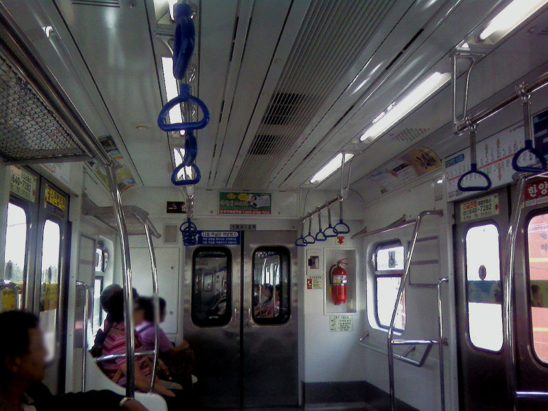 파일:Pusan Subway 1001F.jpg