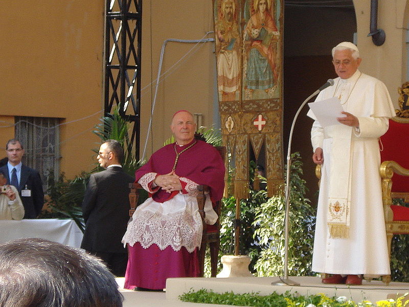 Archivi:Giovanni Giudici e Papa.jpg