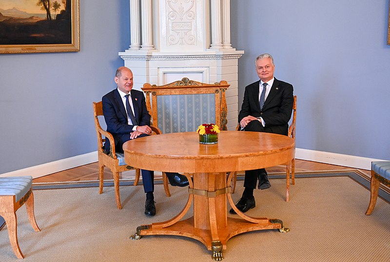 Vaizdas:Gitanas Nausėda susitinka su Vokietijos Kancleriu Olafu Scholzu 2022-06-07.jpg