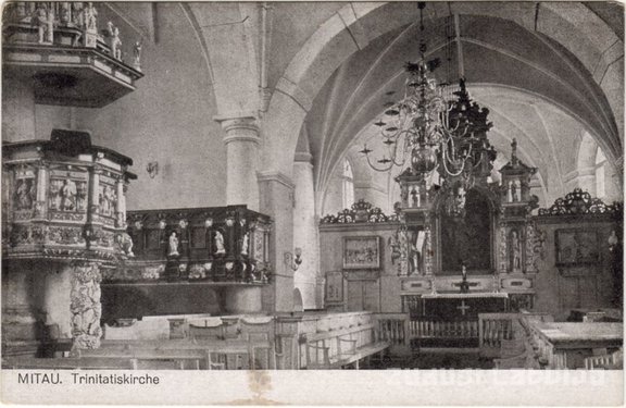 Attēls:Jelgavas Sv. Trīsvienības baznīcas iekšskats.jpg