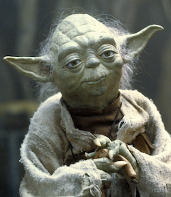 Attēls:Yoda Empire Strikes Back.png