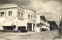 Mascotte Jomas un Tirgoņu ielas stūrī Majoros pēc 1931.jpg