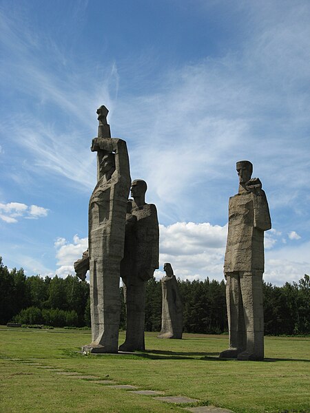 Attēls:Salaspils memorials.jpg