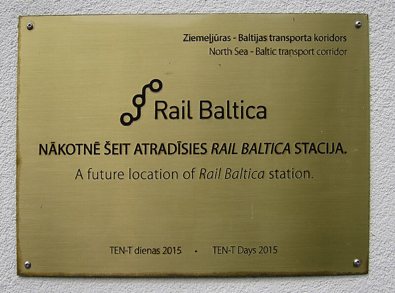 Attēls:Rail Baltica plāksnīte.JPG