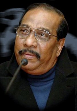 പ്രമാണം:Anton Balasingham.jpg