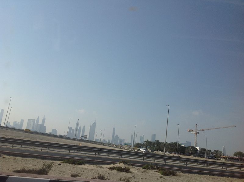 चित्र:Dubai tour 365.jpg