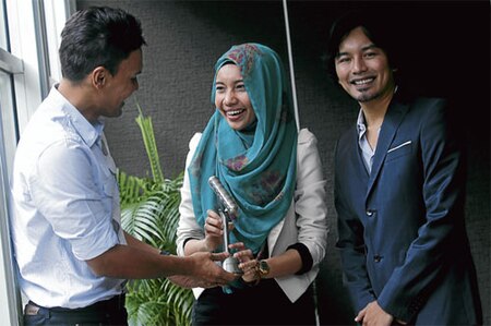 Fail:AnuarZain,EdryAbdHalim,Yuna(AIM18).jpg