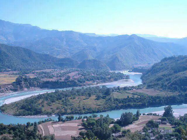 चित्र:Mahakali River.jpg