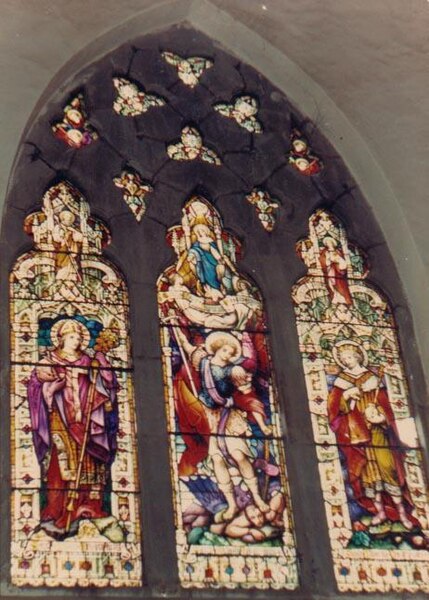 ਤਸਵੀਰ:Stained Glass Catholic Church Shimla 1988.jpg