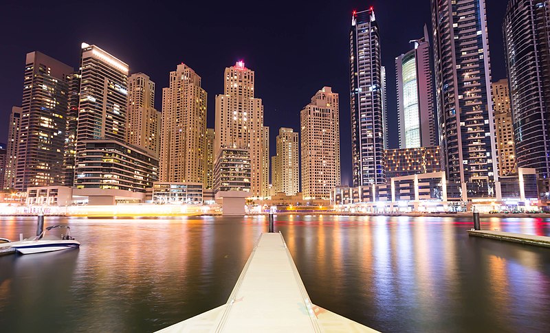 Plik:Dubai Marina, 2013.jpg