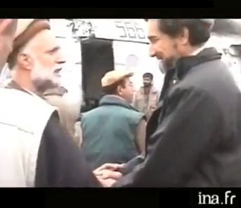 دوتنه:Massoud and Qadir 2.PNG