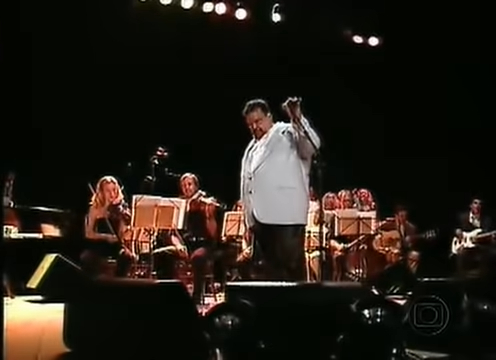 Ficheiro:Último show de Tim Maia no Teatro Municipal de Niterói - 8-3-1998.png