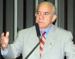 Ficheiro:Antônio Joaquim Araújo Filho.jpg