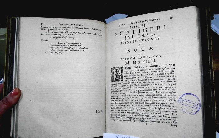 Fișier:Castigationes et notae in M. Manilii Astronomicon ab ipso auctore recognitae, luculentisque accessionibus plurimum locupletatae (Carte veche și manuscris) 2745 04.11.2015 Tezaur 8508CFC5D6114CB39860F96AEBC23F49.jpg