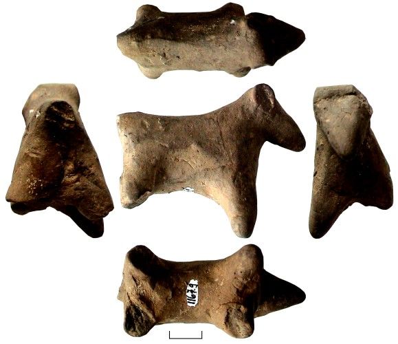 Fișier:Statuetă zoomorfă (Arheologie) 2597 25.08.2014 Fond 68FC584FA55C4548BD232414472412CB.jpg