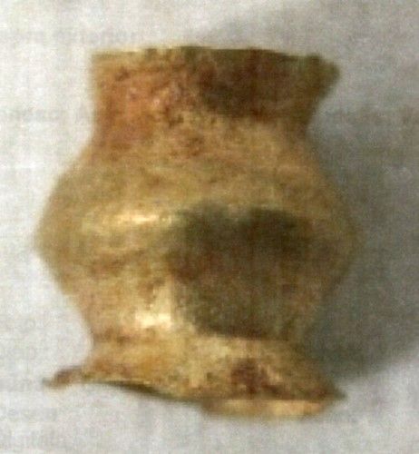 Fișier:Perlă din foiță de aur (Arheologie) 2864 31.12.2015 Tezaur 1BC6E278DB9D45A2AEAF189053411B18.jpg
