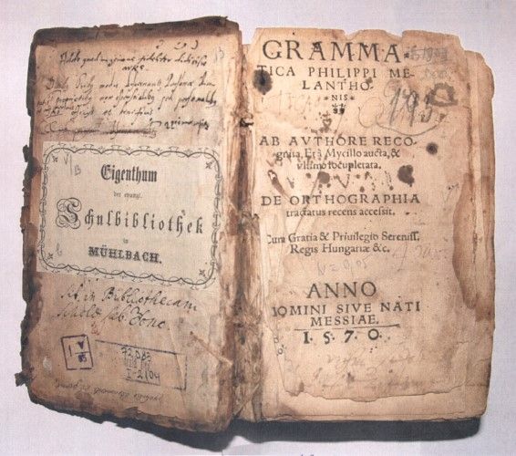 Fișier:Grammatica ab autore recognita, eta mycillo aucta et ultimo locupletata; de orthografia tractatus recens accessit (Carte veche și manuscris) 2214 04.04.2014 Tezaur 1D3771C430444CA78F3792B9CB4000E0.jpg