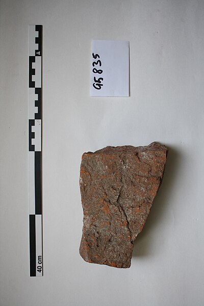 Fișier:Material tegular (Arheologie) 2651 25.09.2017 Fond 6a5bc87b7d84441aa239e97e92667bcb.jpg