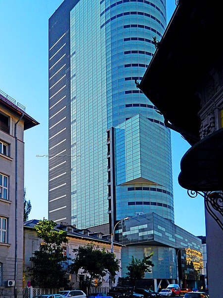 Fișier:Bucharest Tower Center.jpg