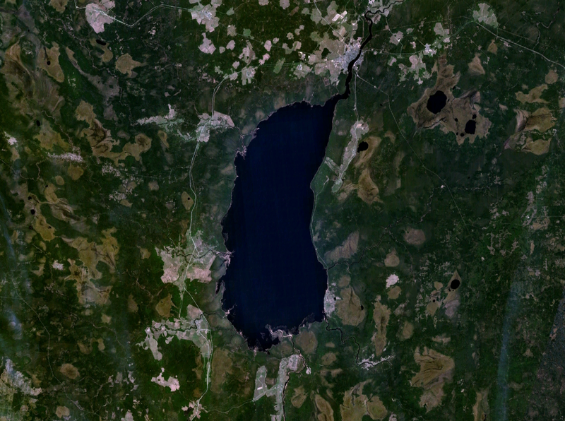 Fișier:Lacul Lacea.png