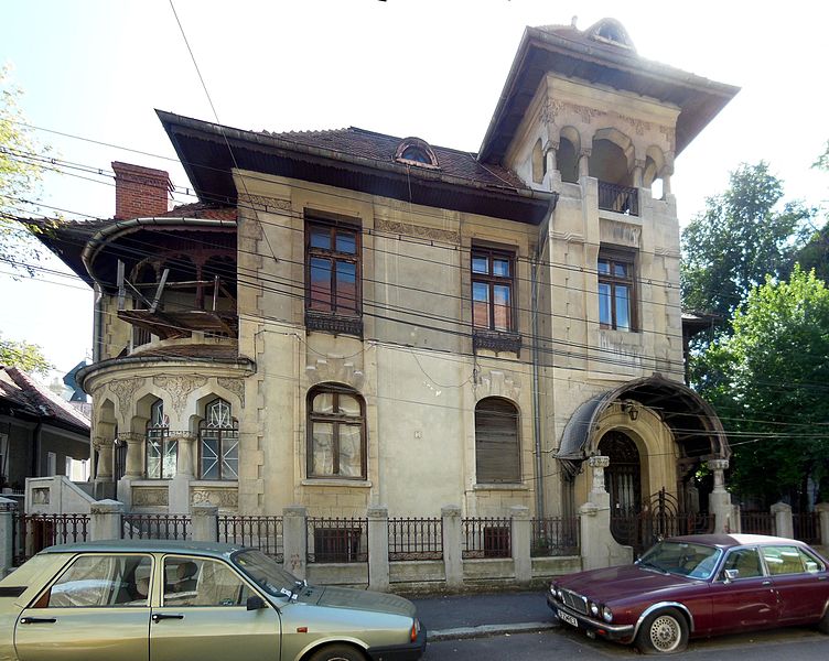 Fișier:Bucuresti, Romania, Str. Alexandru Philippide nr. 8, sect. 2 (LMI B-II-m-B-19380) (2).jpg