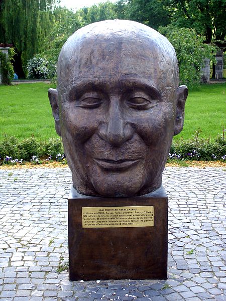 Fișier:Monumentul parintilor UE-01-Jean Monnet.jpg