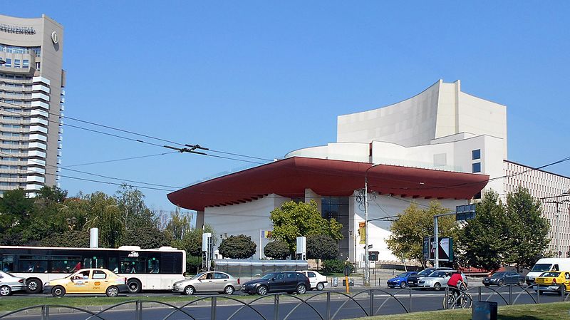 Fișier:Teatrul National Bucuresti, sep. 2016.jpg