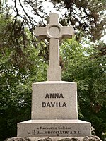 Mormântul dr. Carol Davila și al Anei Davila-3.JPG